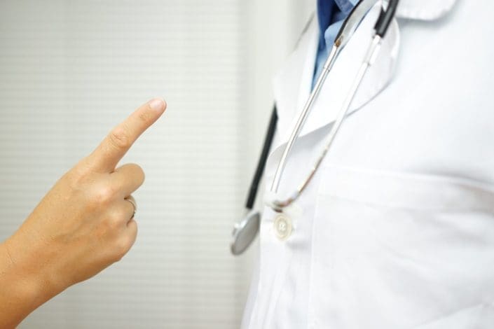 patient is angry at doctor because of medical error